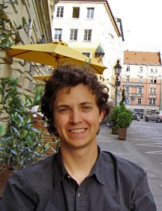 Simon Sponberg